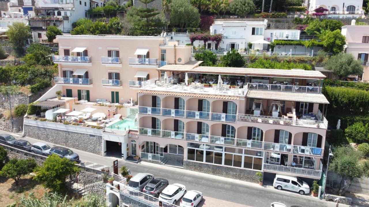 Hotel Margherita Praiano Exterior foto